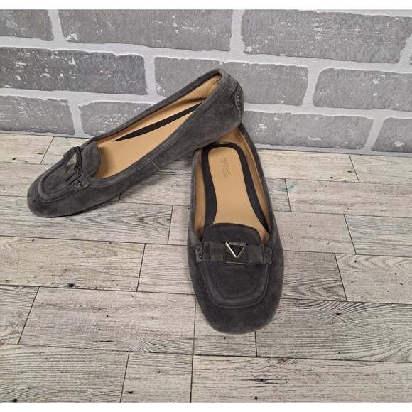 Michael Kors‎ Women's Suede Flats Moccasins Gray Casual Caroline Size 8.5 M - Picture 1 of 15